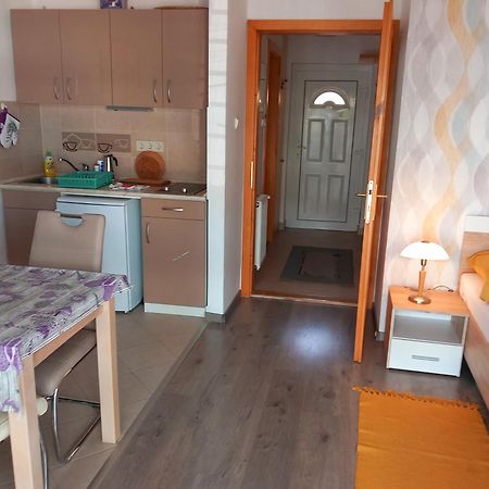Lavender Apartment เฮวิซ ภายนอก รูปภาพ